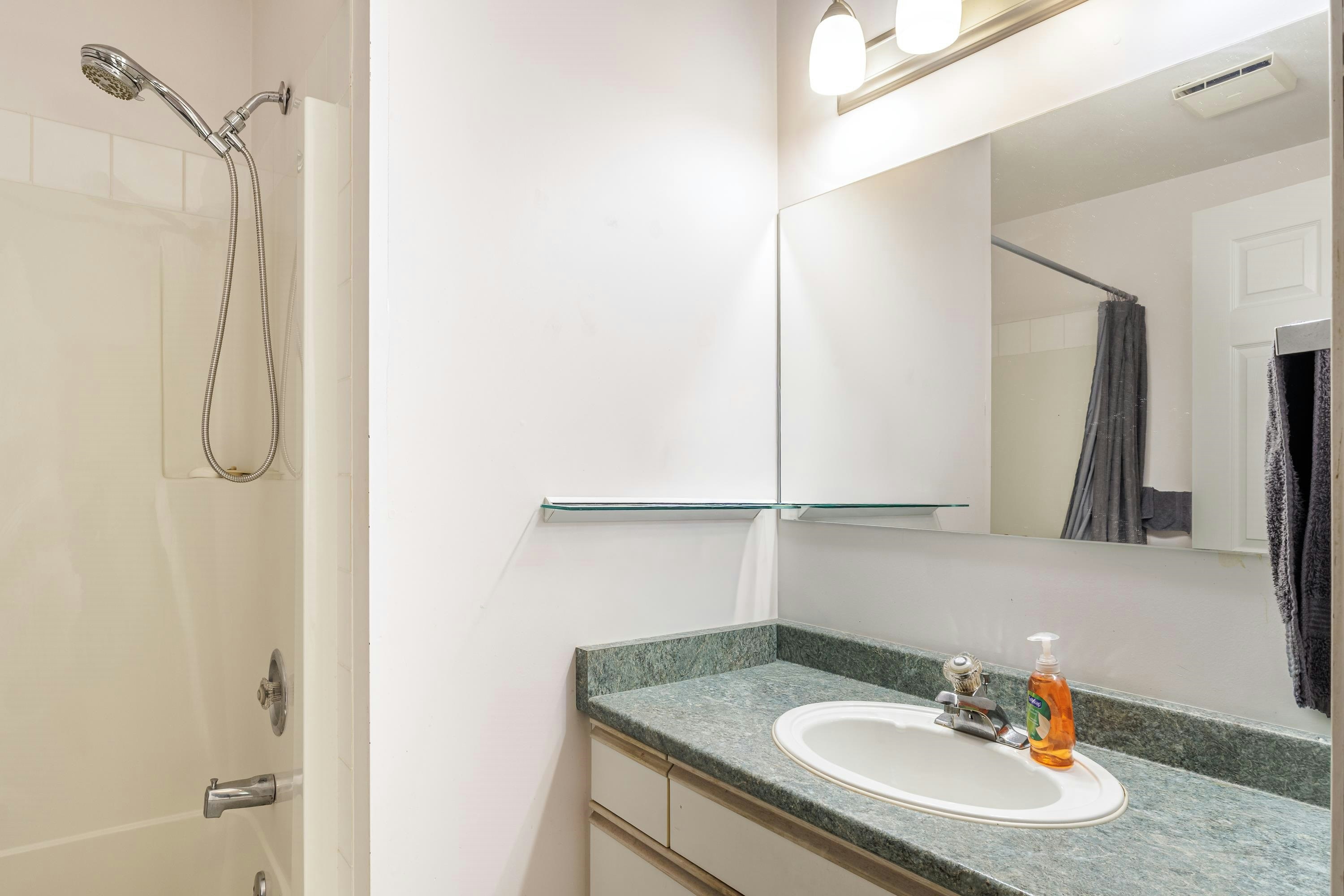 5728 Trail Avenue, Sechelt, BC, V7Z 0L8 - 23