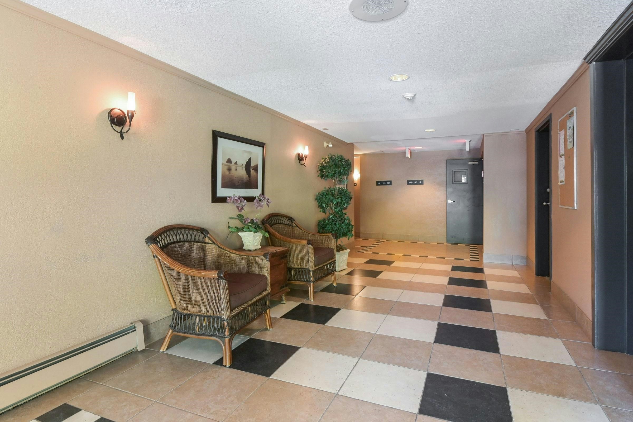 237-2700 Mccallum Road - 5