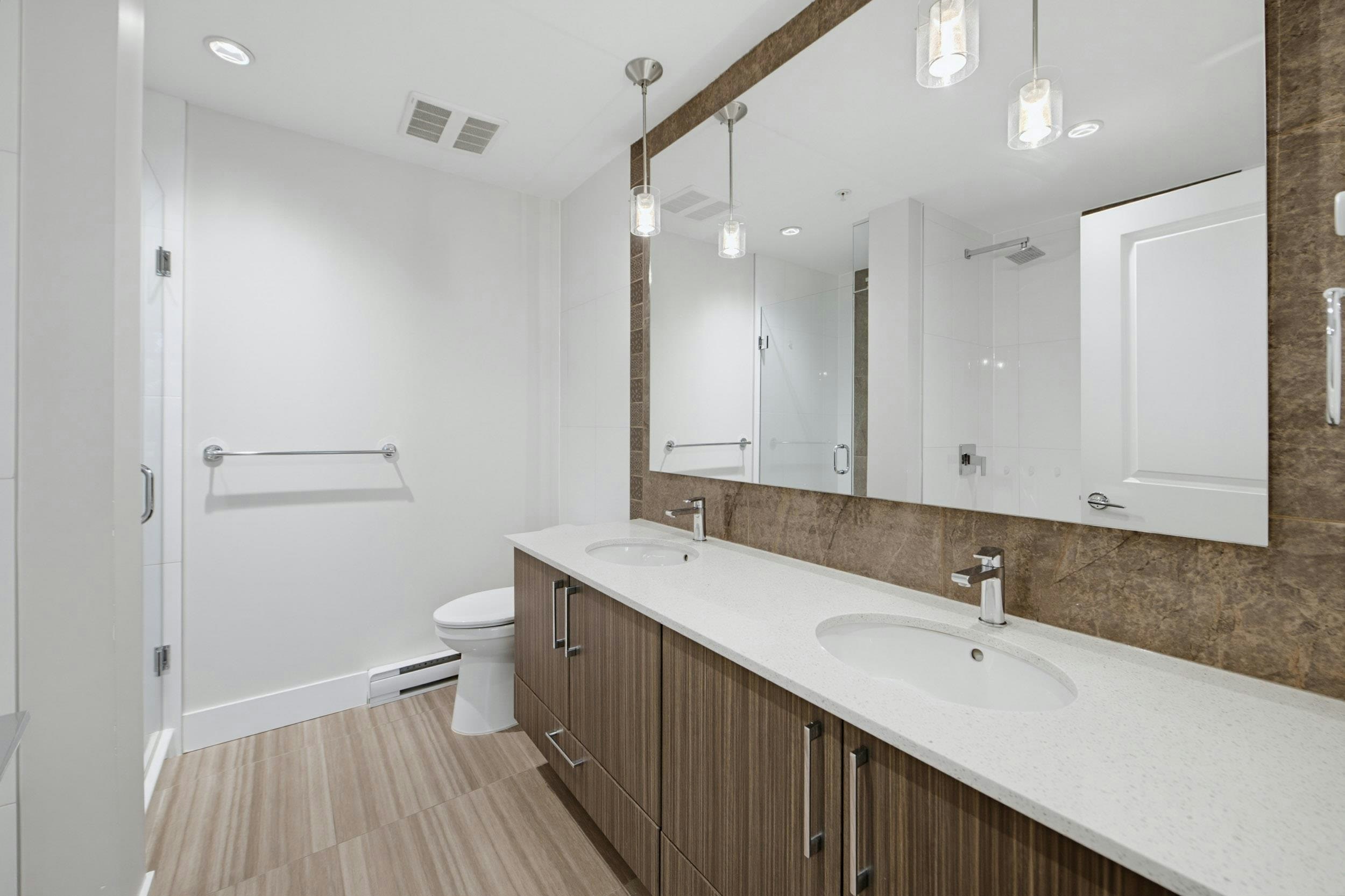 C210-20211 66 Avenue, Langley, BC, V2Y 0L4 - 17