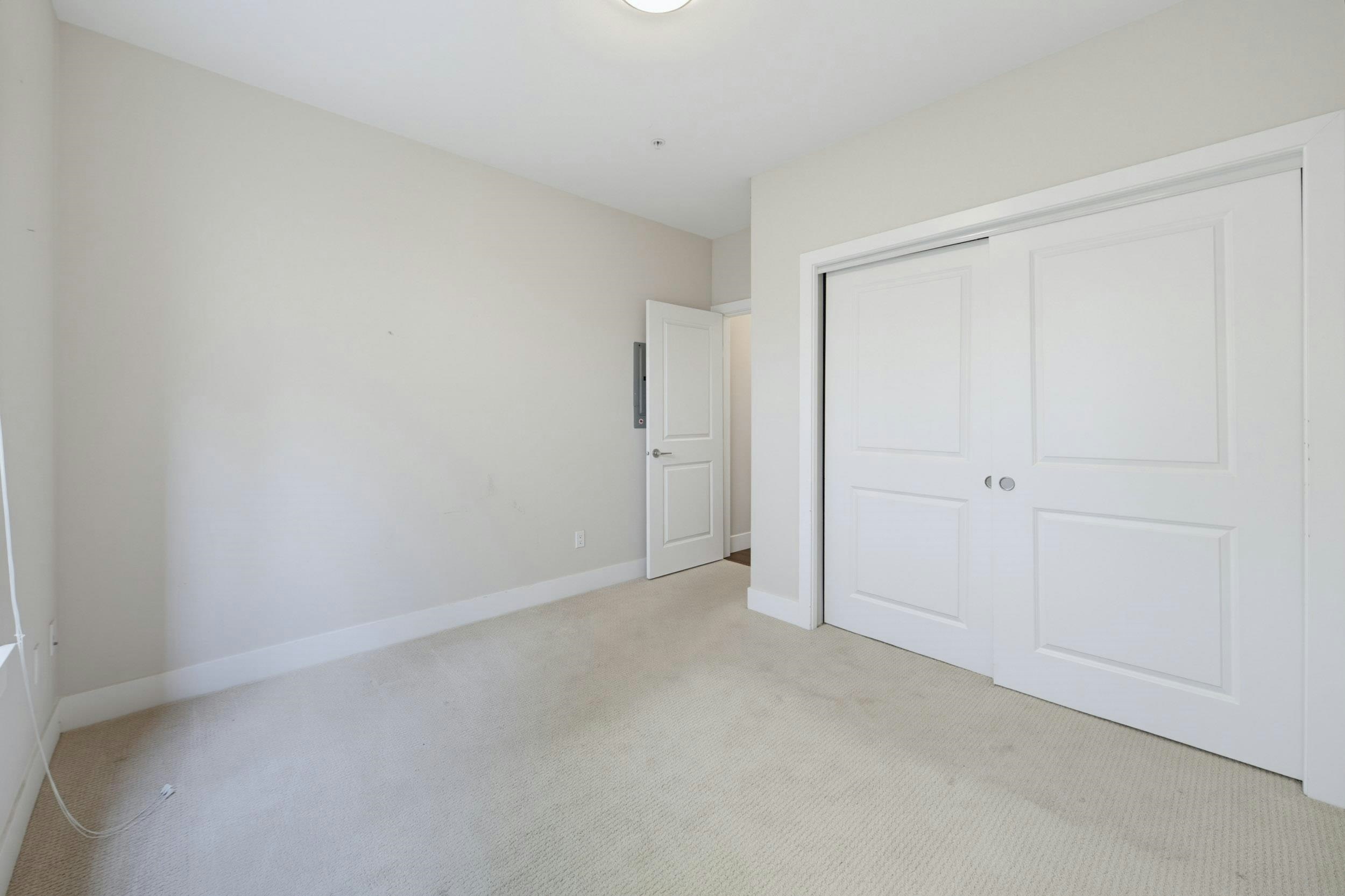 C210-20211 66 Avenue, Langley, BC, V2Y 0L4 - 21