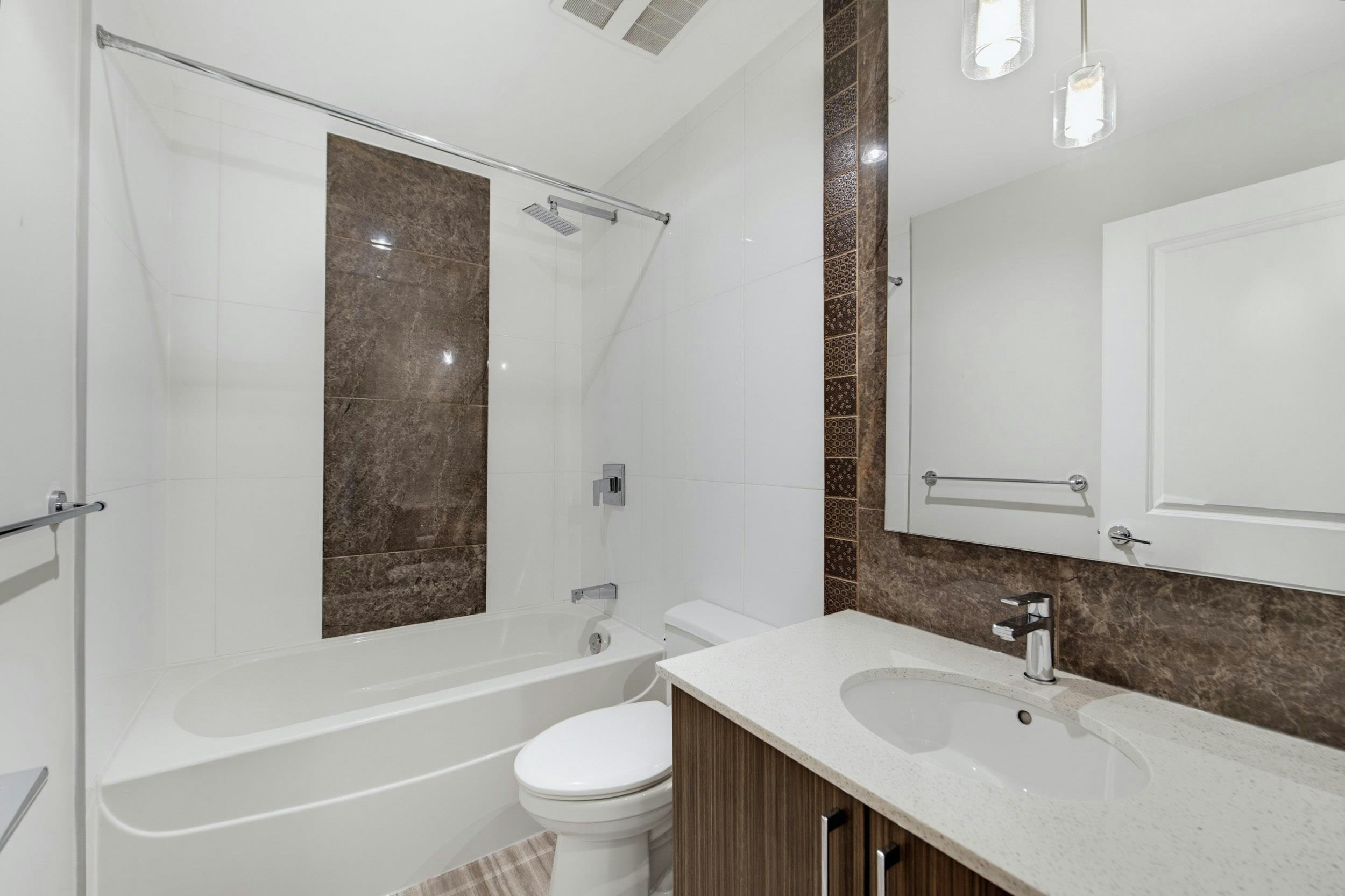 C210-20211 66 Avenue, Langley, BC, V2Y 0L4 - 22