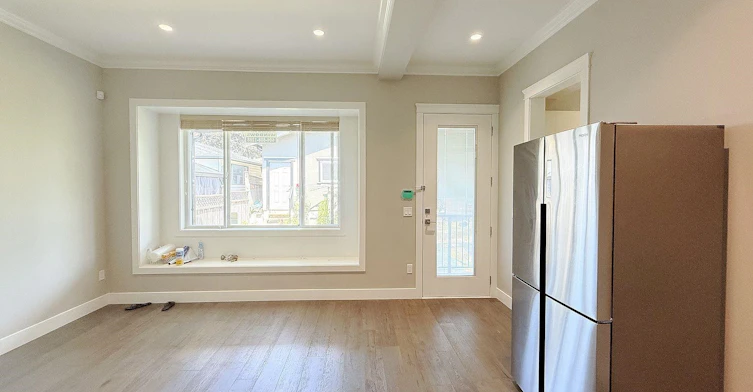 45xx Napier Street, Burnaby, BC, V5C 3H4