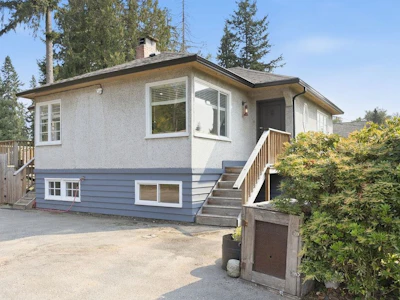 1022 Rosamund Road - 5