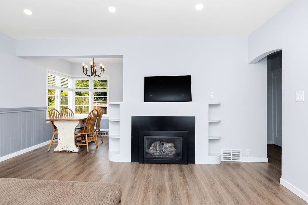 1022 Rosamund Road, Gibsons, BC, V0N 1V3 - 9