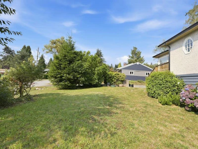 1022 Rosamund Road - 2