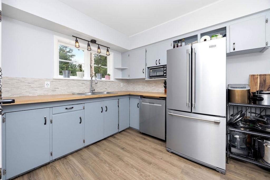 1022 Rosamund Road, Gibsons, BC, V0N 1V3 - 13
