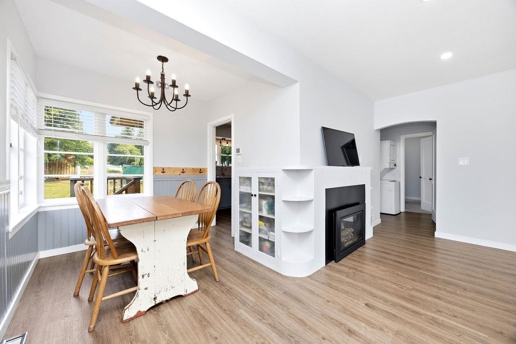 1022 Rosamund Road, Gibsons, BC, V0N 1V3 - 10