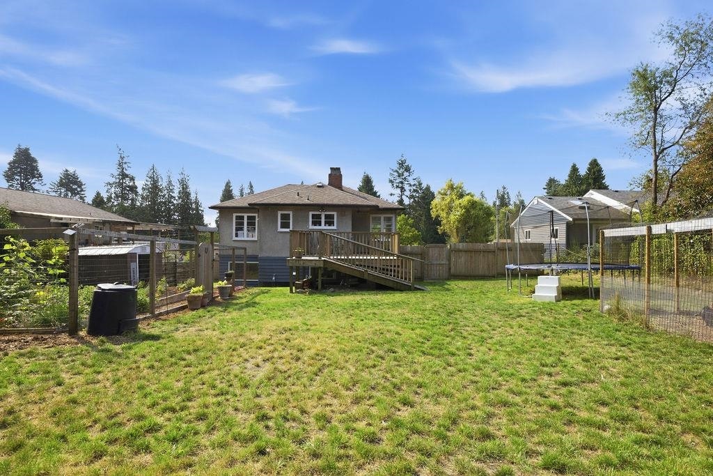 1022 Rosamund Road, Gibsons, BC, V0N 1V3 - 36