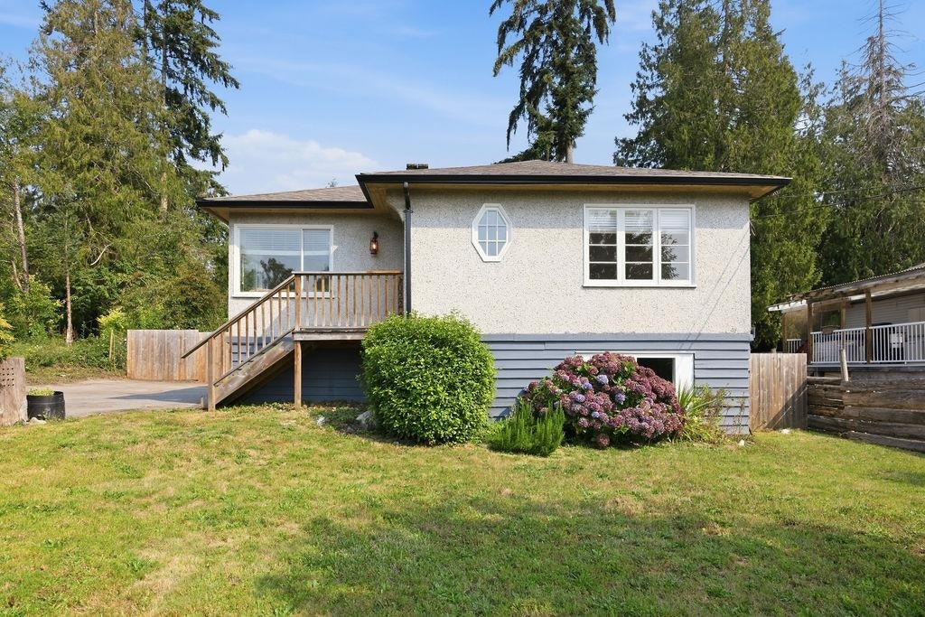 1022 Rosamund Road, Gibsons, BC, V0N 1V3