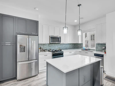 32-5867 129 Street - 4