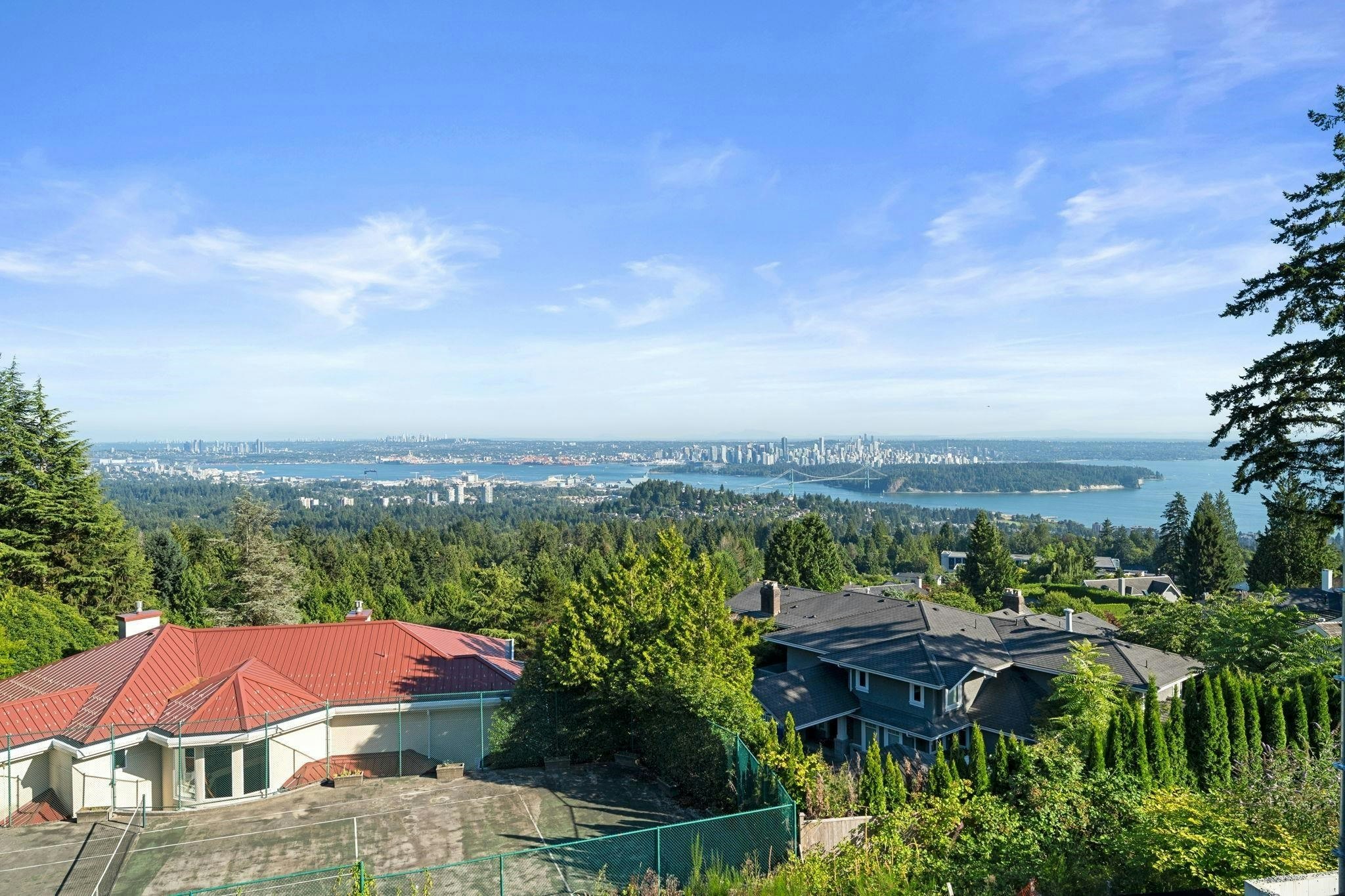 1424 Sandhurst Place, West Vancouver, BC, V7S 2P3 - 14