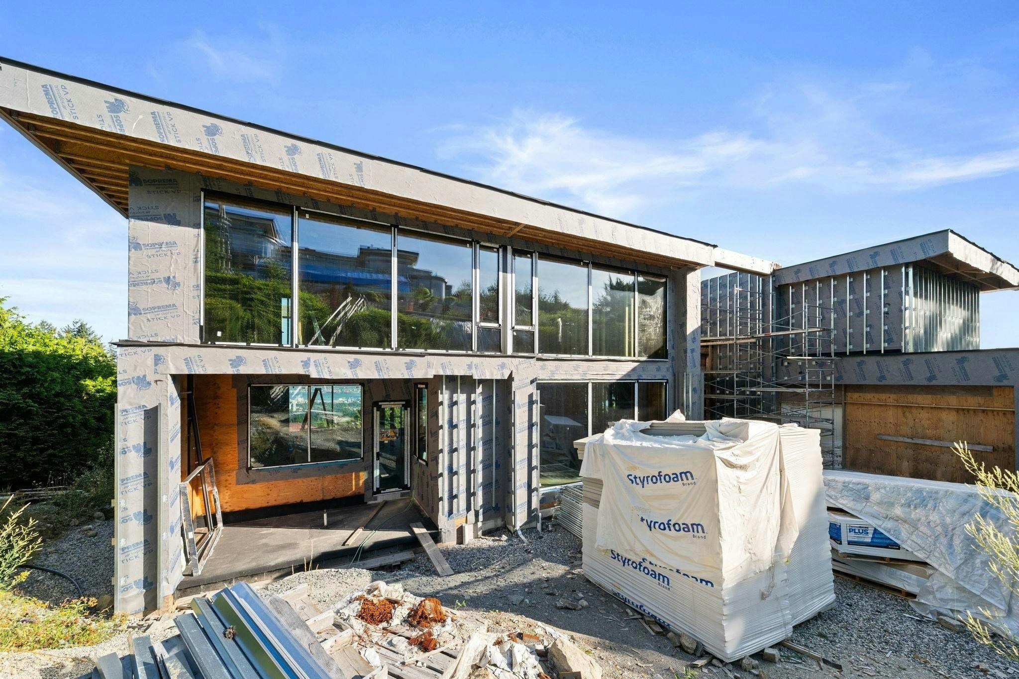1424 Sandhurst Place, West Vancouver, BC, V7S 2P3