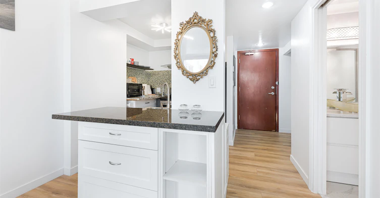 1406-1050 Burrard, Vancouver, BC, V6Z 2S3 - 3