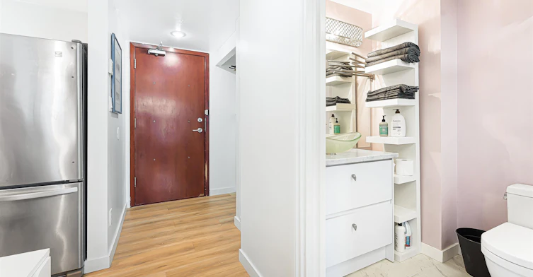 1406-1050 Burrard, Vancouver, BC, V6Z 2S3 - 12