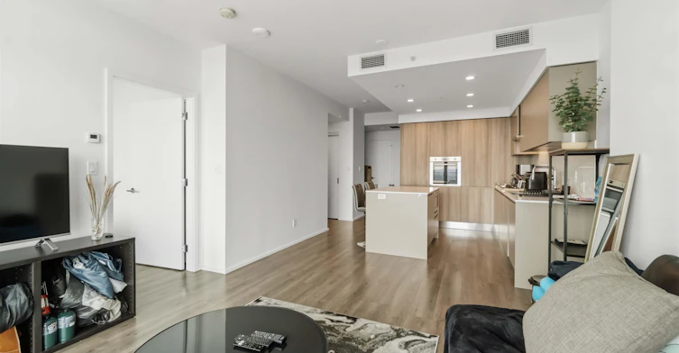 26xx-3833 Evergreen Place, Burnaby, BC, V3J 0M2 - 2