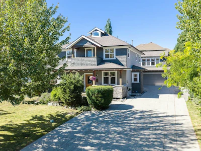 26865 25a Avenue - 2