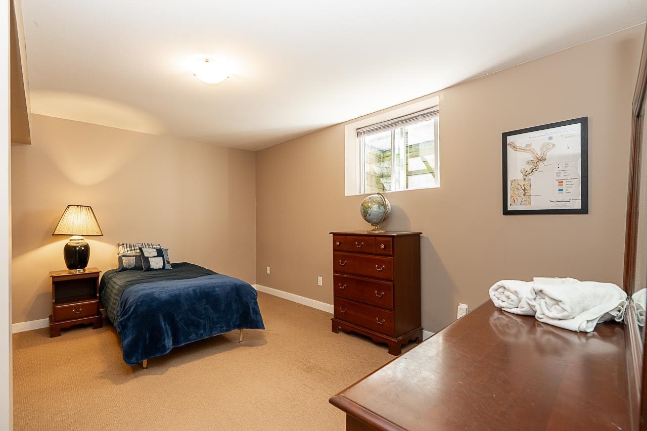26865 25a Avenue, Langley, BC, V4W 4A2 - 26