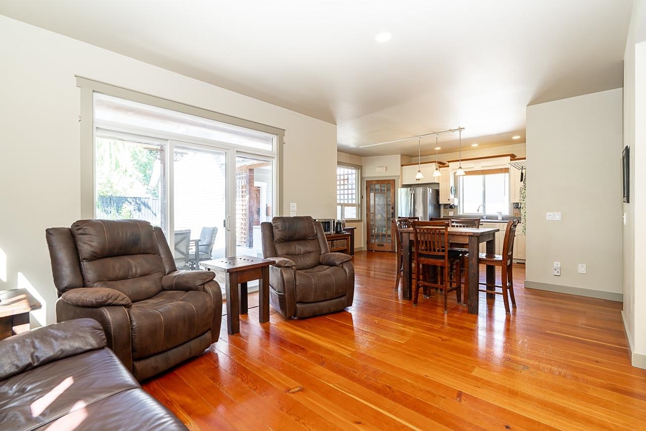 26865 25a Avenue, Langley, BC, V4W 4A2 - 11