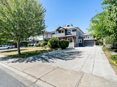 26865 25a Avenue - 4