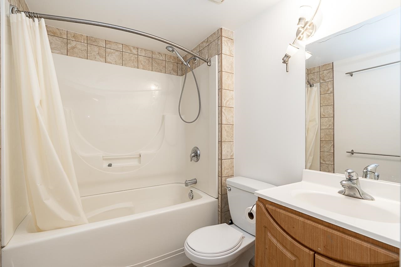 26865 25a Avenue, Langley, BC, V4W 4A2 - 27