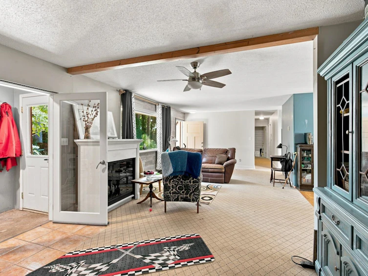 177 Pratt Road, Gibsons, BC, V0N 1V3 - 4