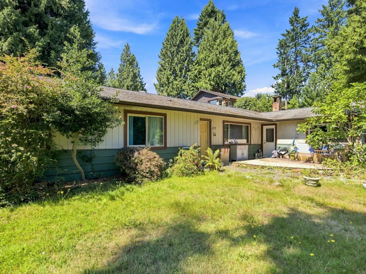 177 Pratt Road, Gibsons, BC, V0N 1V3 - 2
