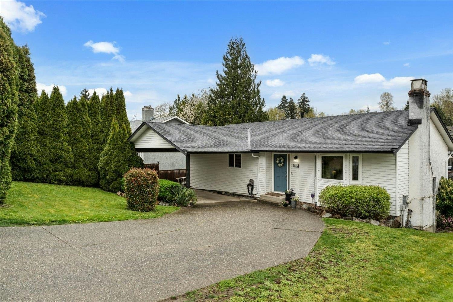 3712 Old Clayburn Road, Abbotsford, BC, V3G 1H6