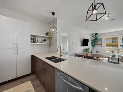 405-630 Como Lake Avenue - 3