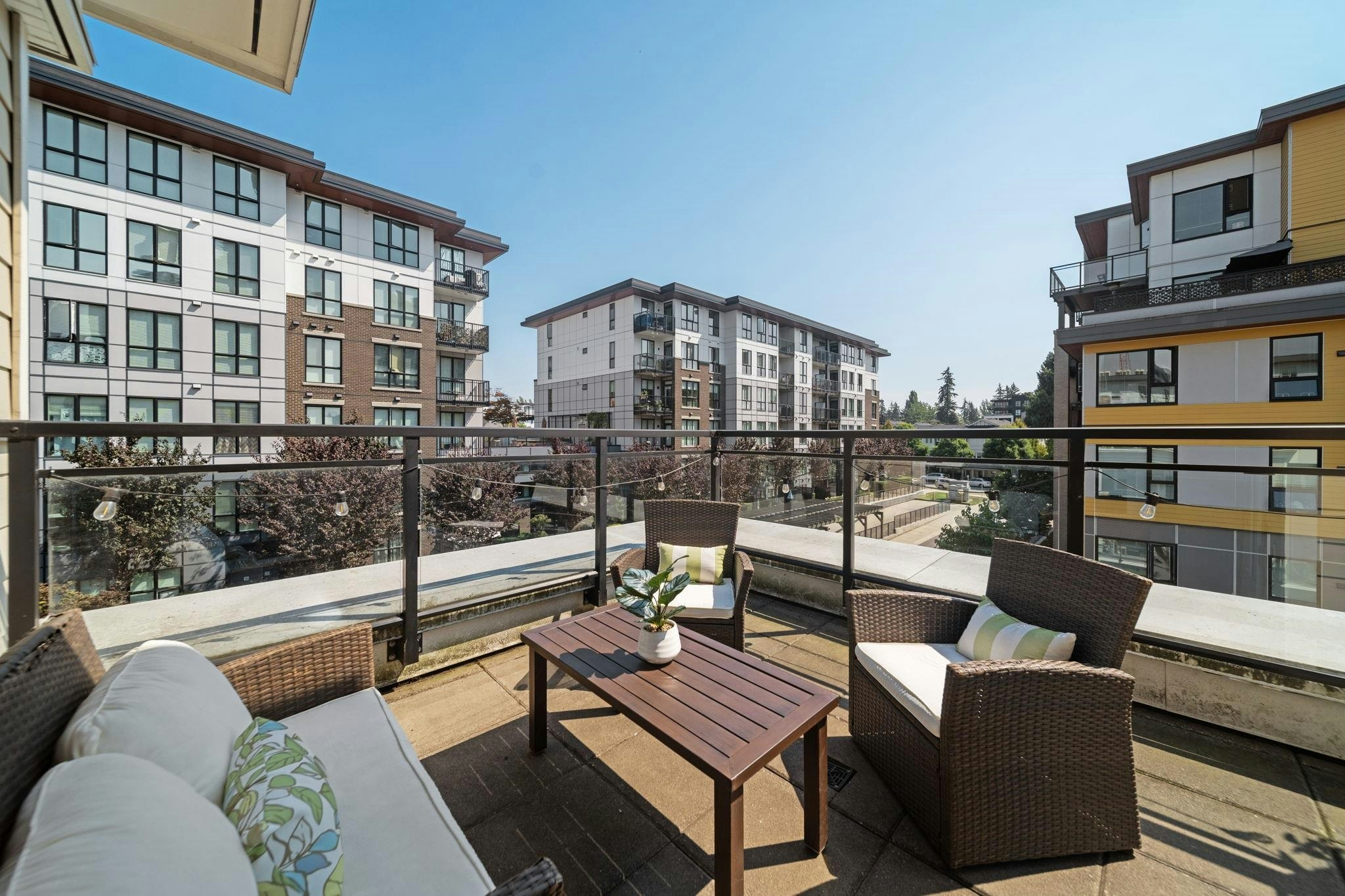 405-630 Como Lake Avenue, Coquitlam, BC, V3J 0E4 - 8