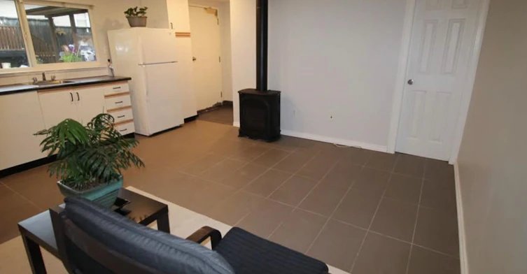 737 Robinson, Coquitlam, BC, V3J 4E9 - 4