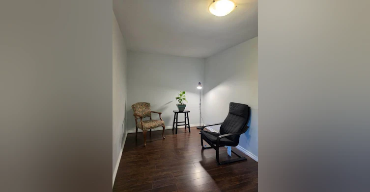 737 Robinson, Coquitlam, BC, V3J 4E9 - 8