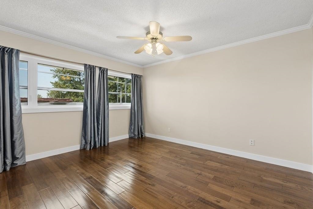 1056 Lillooet Road, North Vancouver, BC, V7J 2H8 - 14
