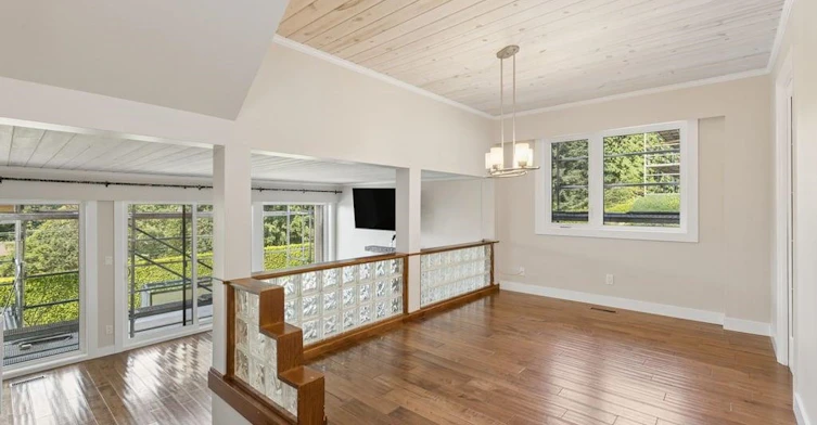 1056 Lillooet Road, North Vancouver, BC, V7J 2H8 - 6