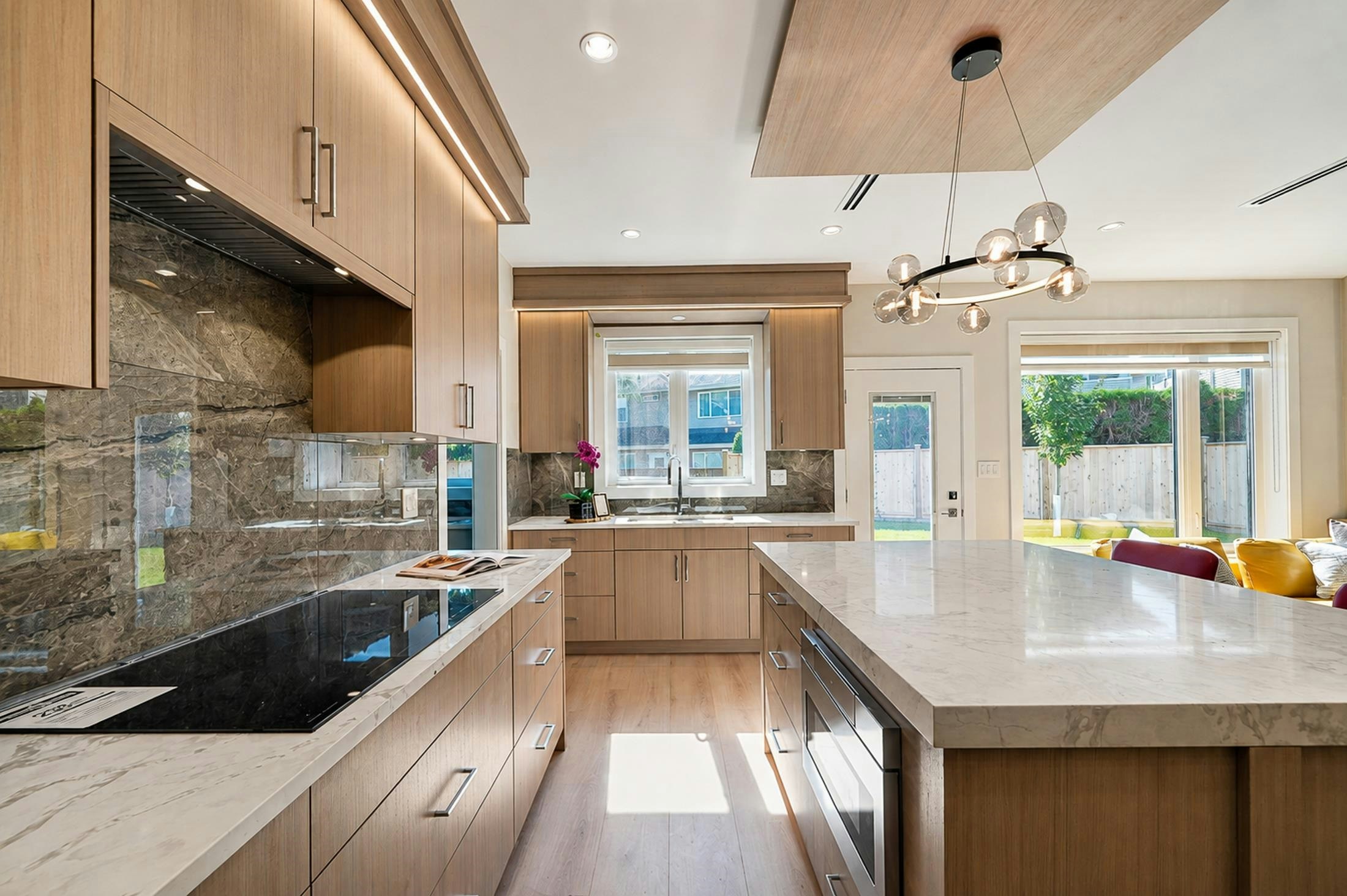 11891 Dunavon Place, Richmond, BC, V7E 3Y1 - 12