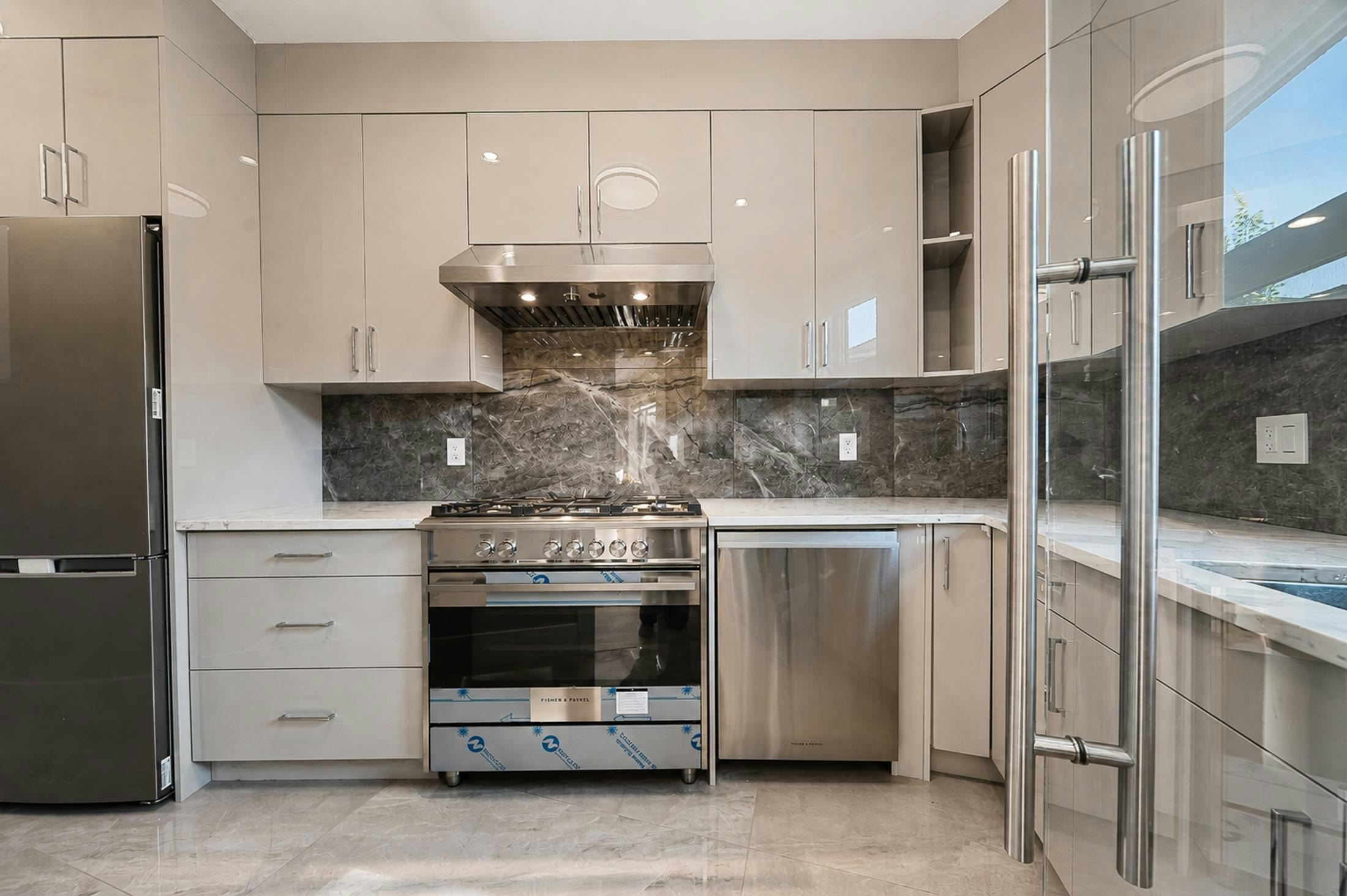 11891 Dunavon Place, Richmond, BC, V7E 3Y1 - 16