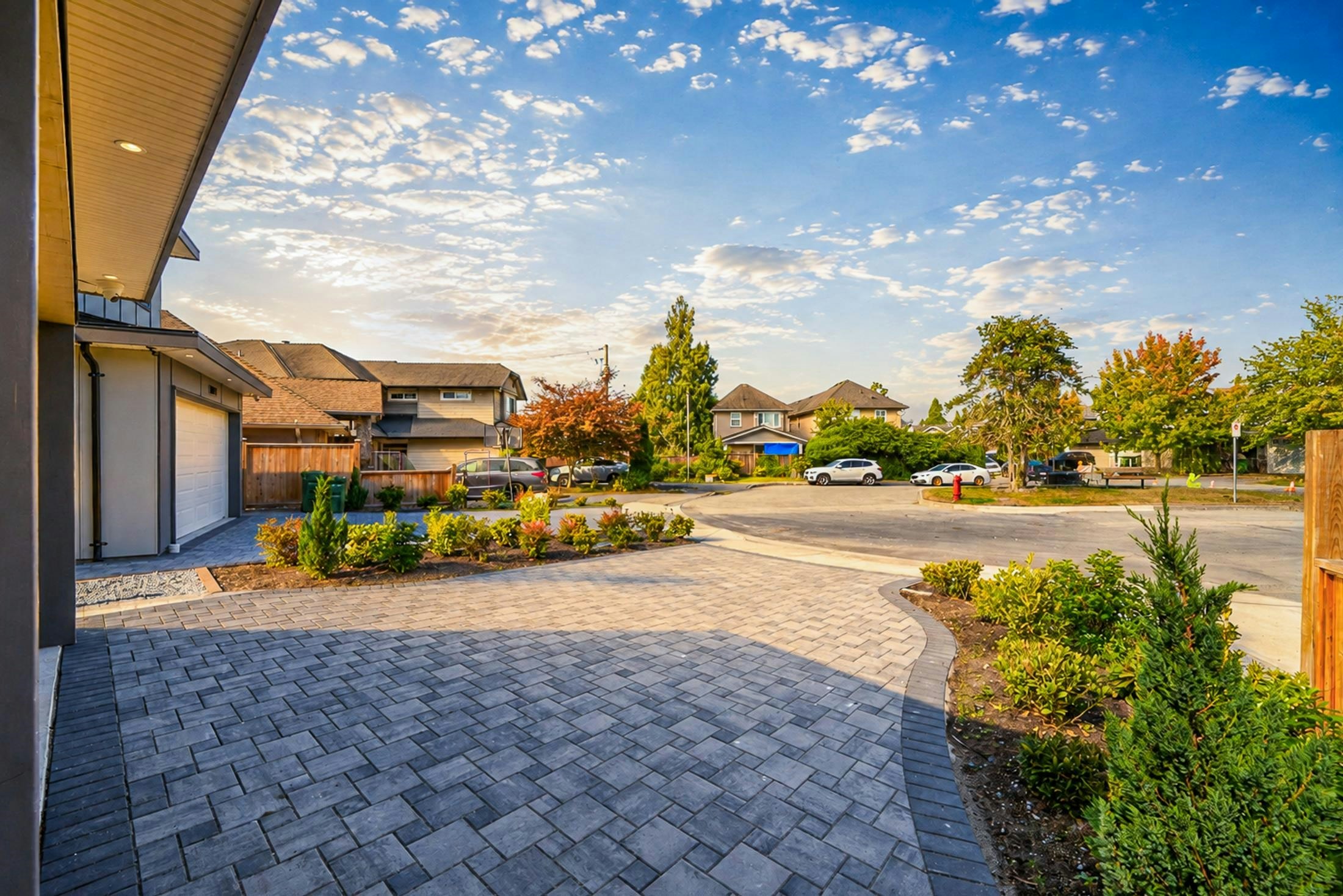 11911 Dunavon Place, Richmond, BC, V7E 3Y1 - 2