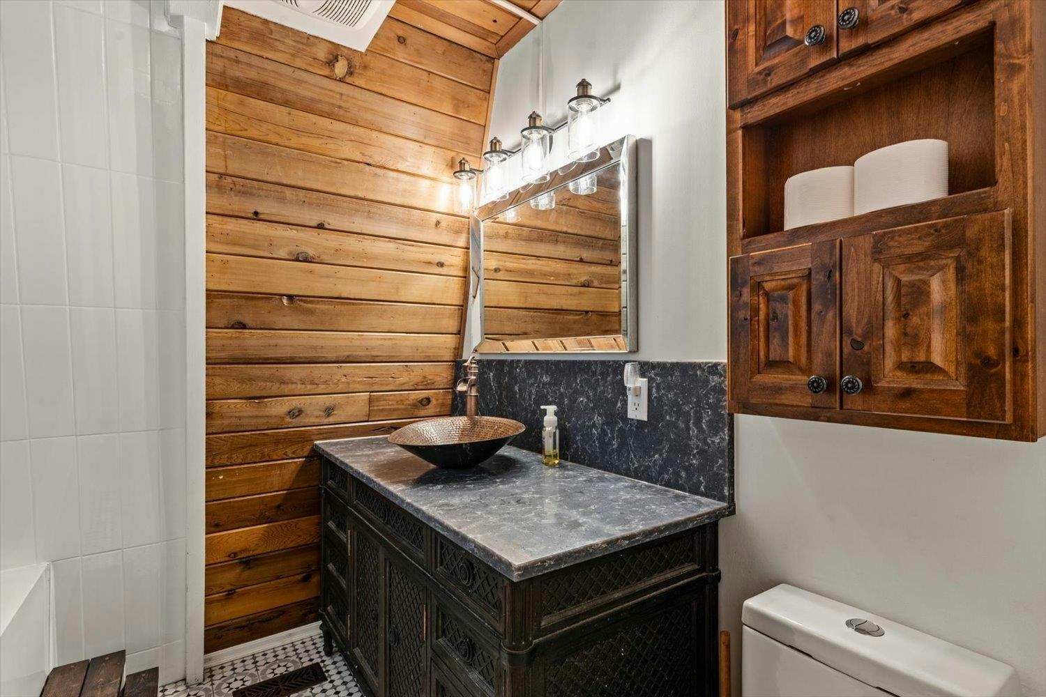 66603 Summer Road, Hope, BC, V0X 1L1 - 17