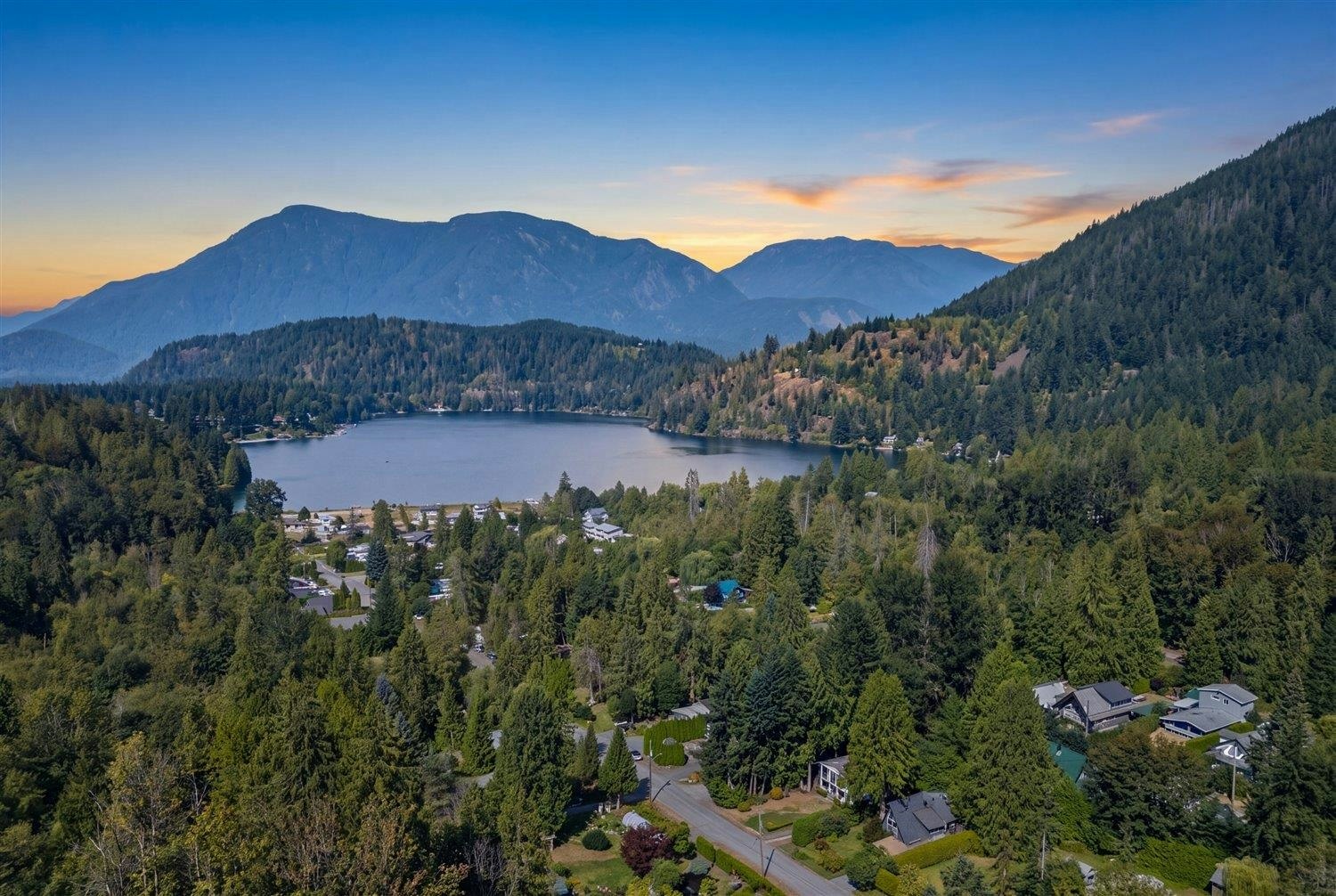 66603 Summer Road, Hope, BC, V0X 1L1 - 38