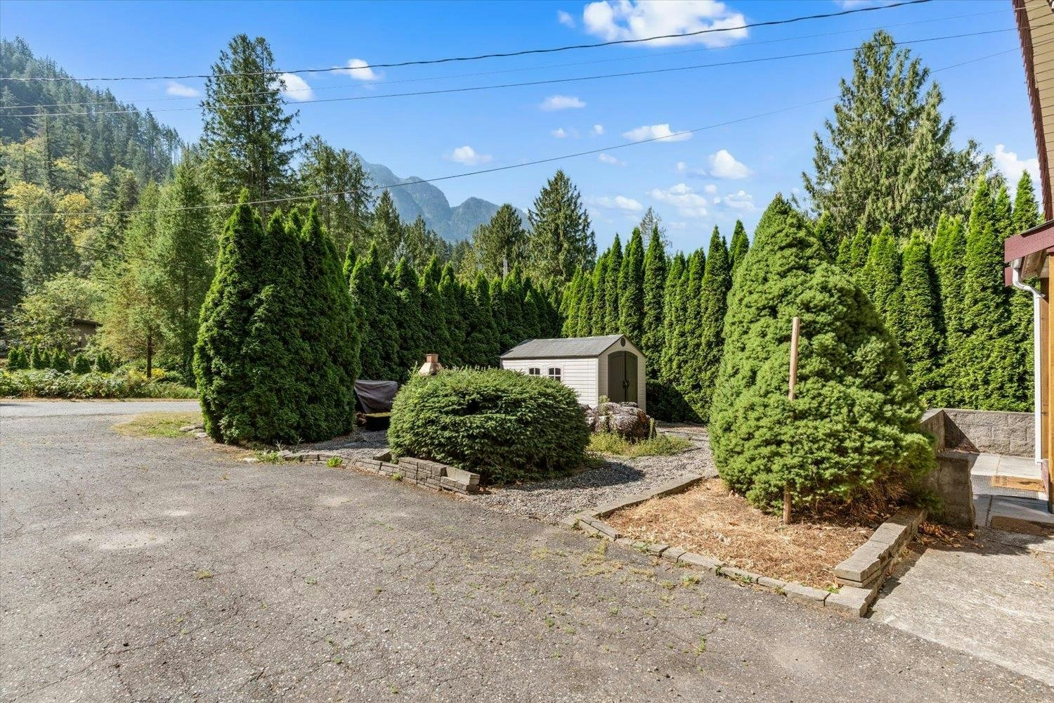 66603 Summer Road, Hope, BC, V0X 1L1 - 3