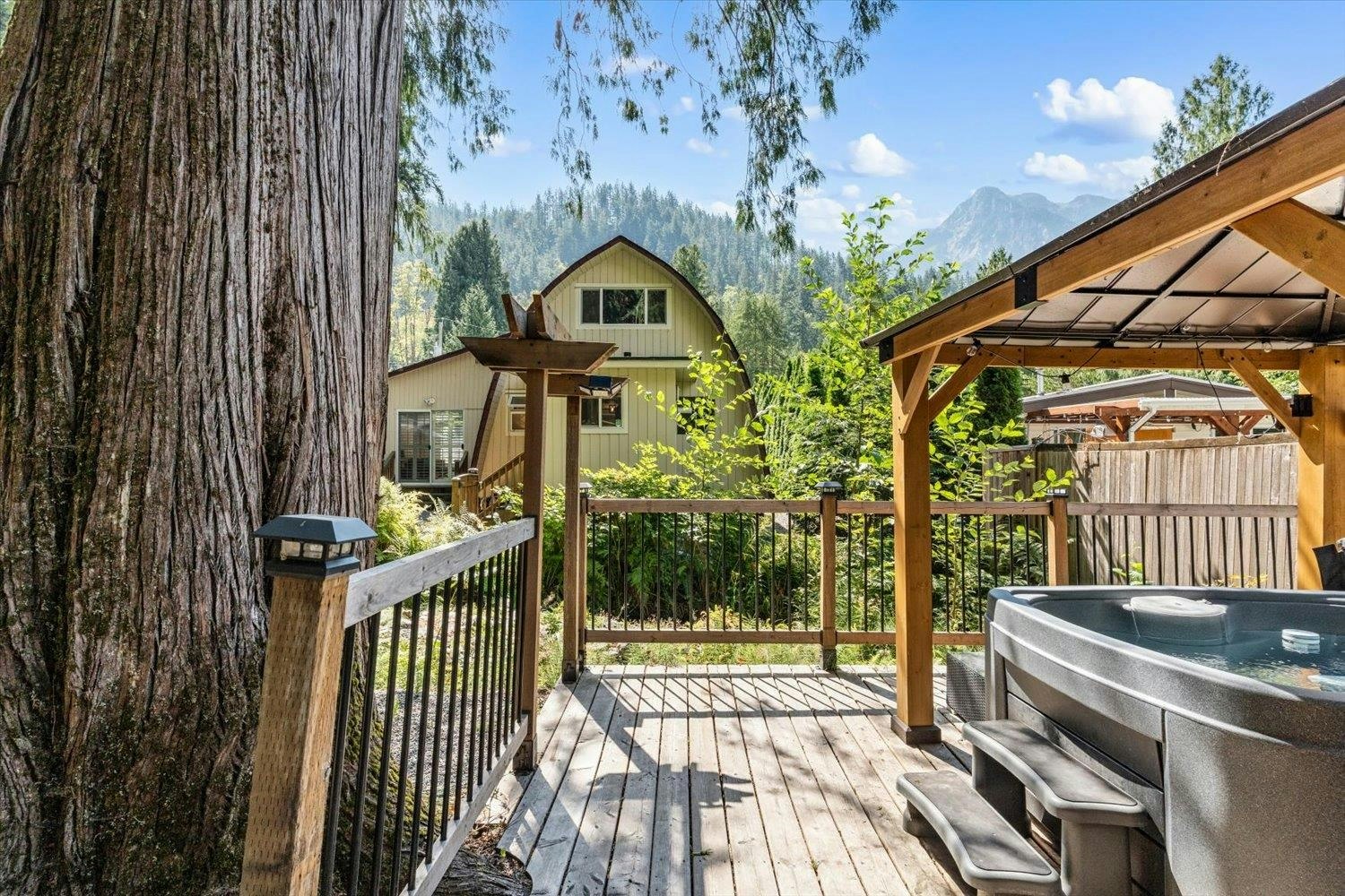 66603 Summer Road, Hope, BC, V0X 1L1 - 32