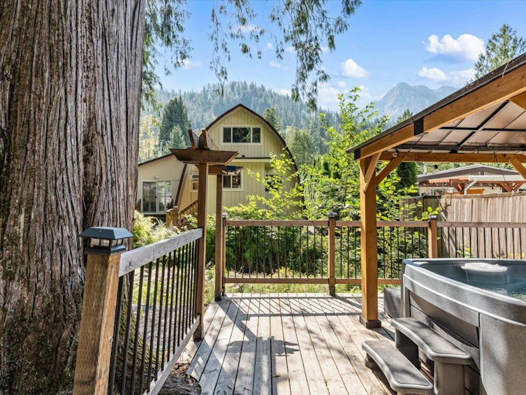 66603 Summer Road, Hope, BC, V0X 1L1 - 32