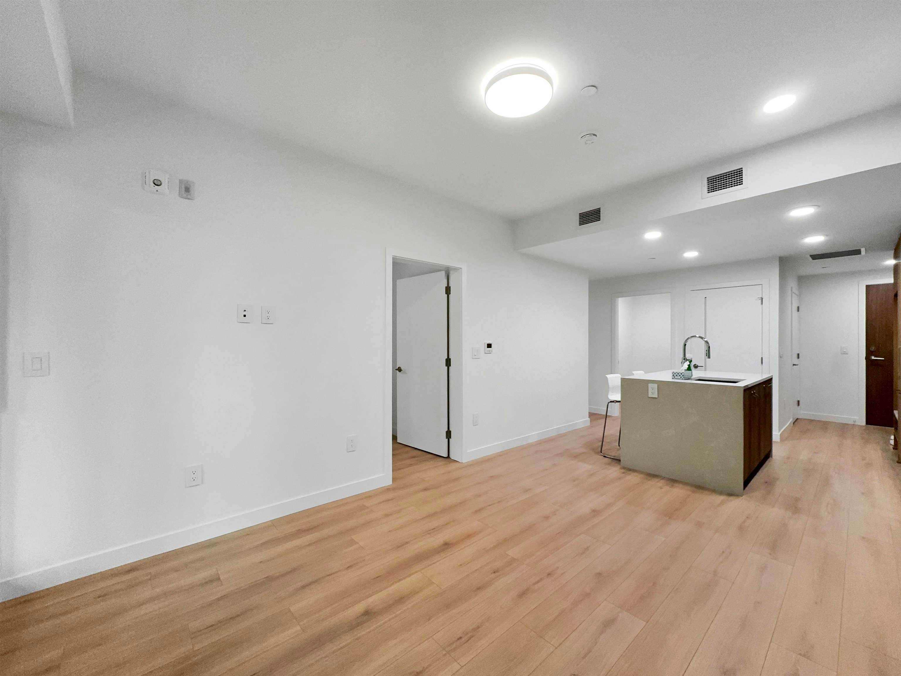 3xx-133 W 49th Avenue, Vancouver, BC, V5Y 0P8 - 8