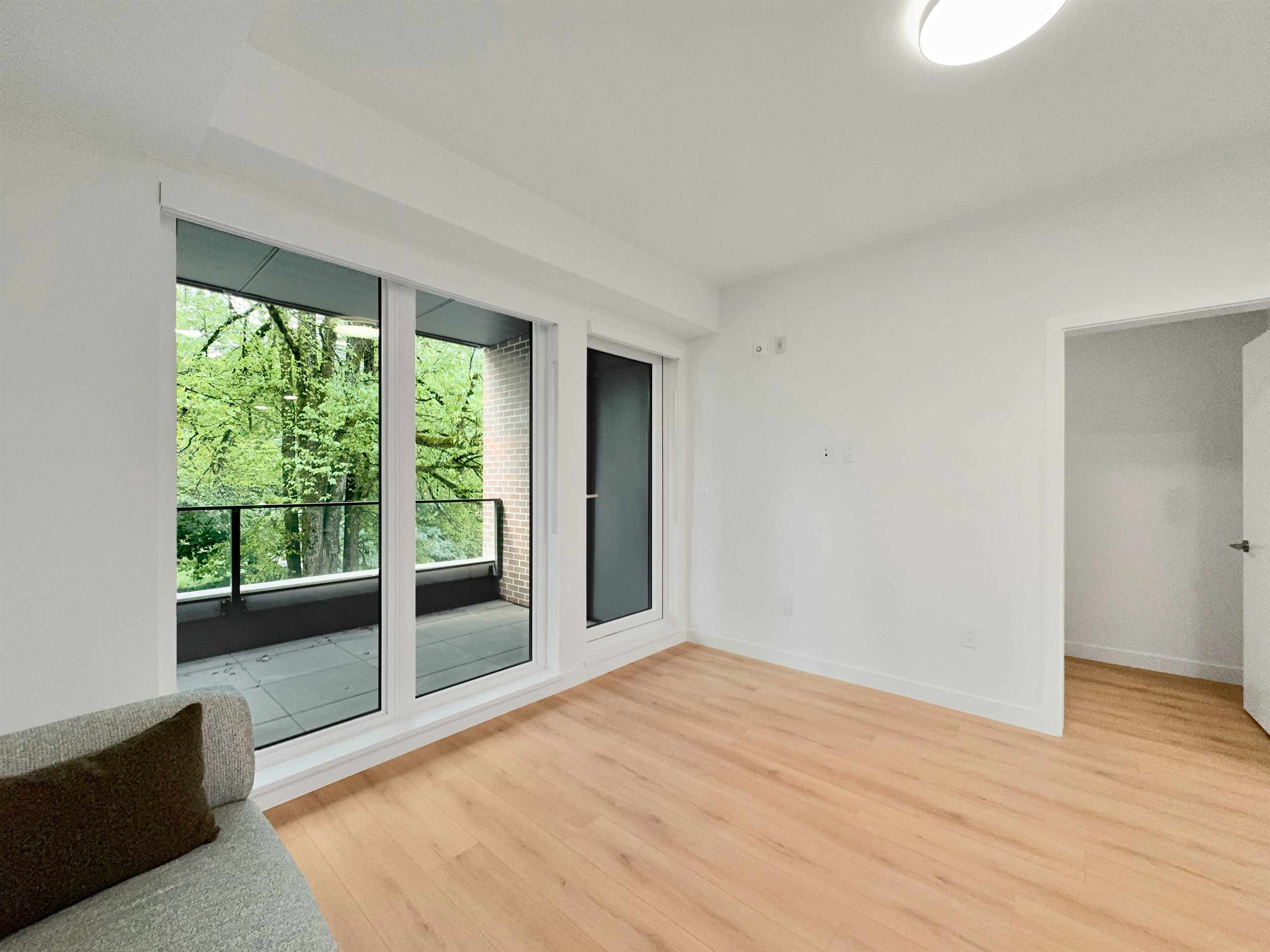 3xx-133 W 49th Avenue, Vancouver, BC, V5Y 0P8 - 10