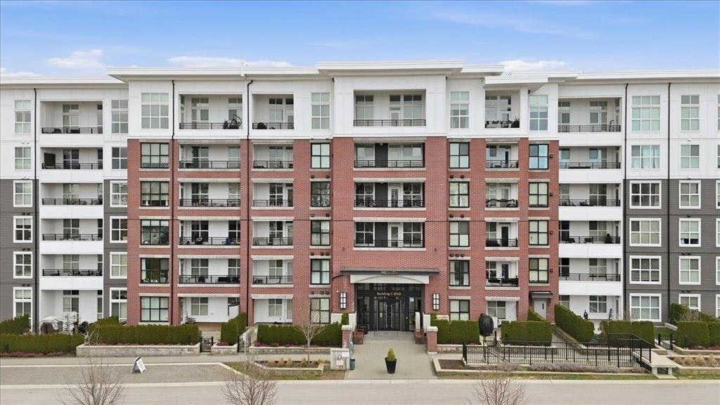 C121-8150 207 Street, Langley, BC, V2Y 4J4