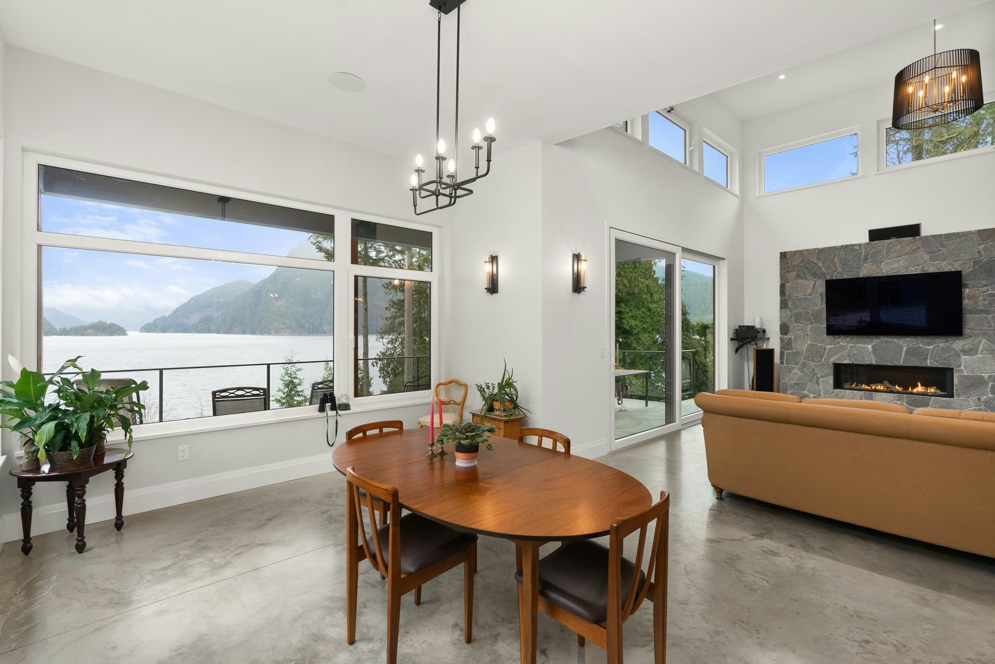 103 Witherby Road, Gibsons, BC, V0N 1V6 - 10