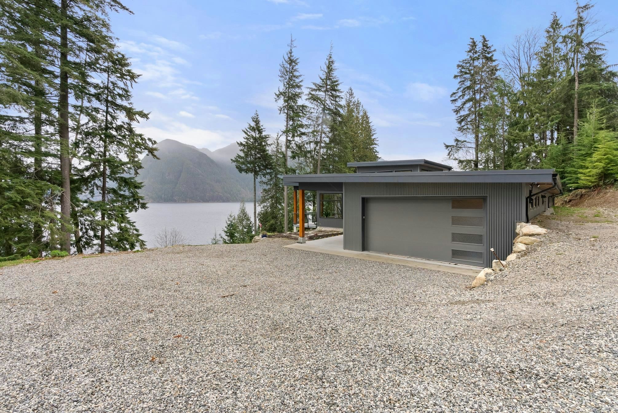 103 Witherby Road, Gibsons, BC, V0N 1V6 - 2