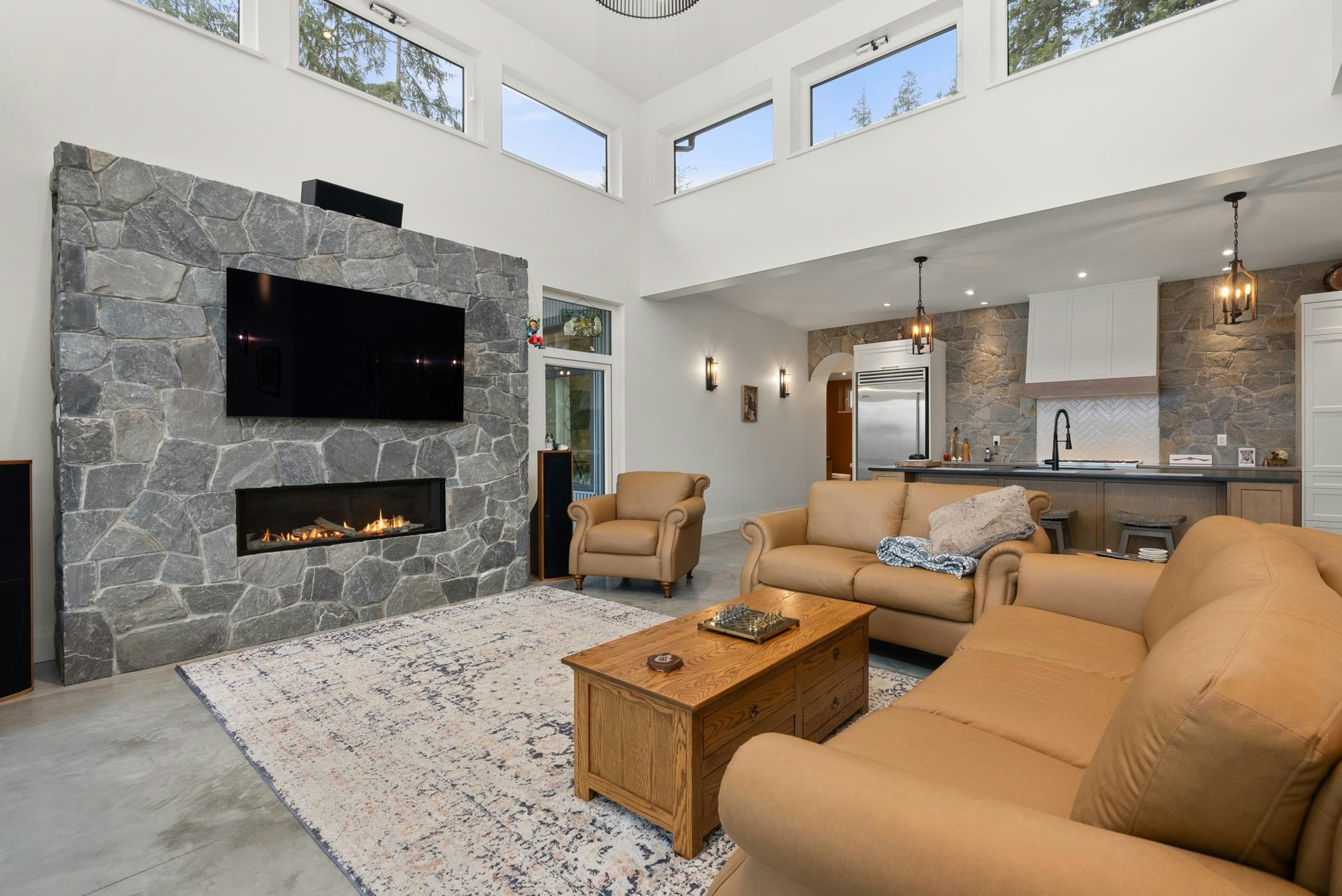 103 Witherby Road, Gibsons, BC, V0N 1V6 - 8