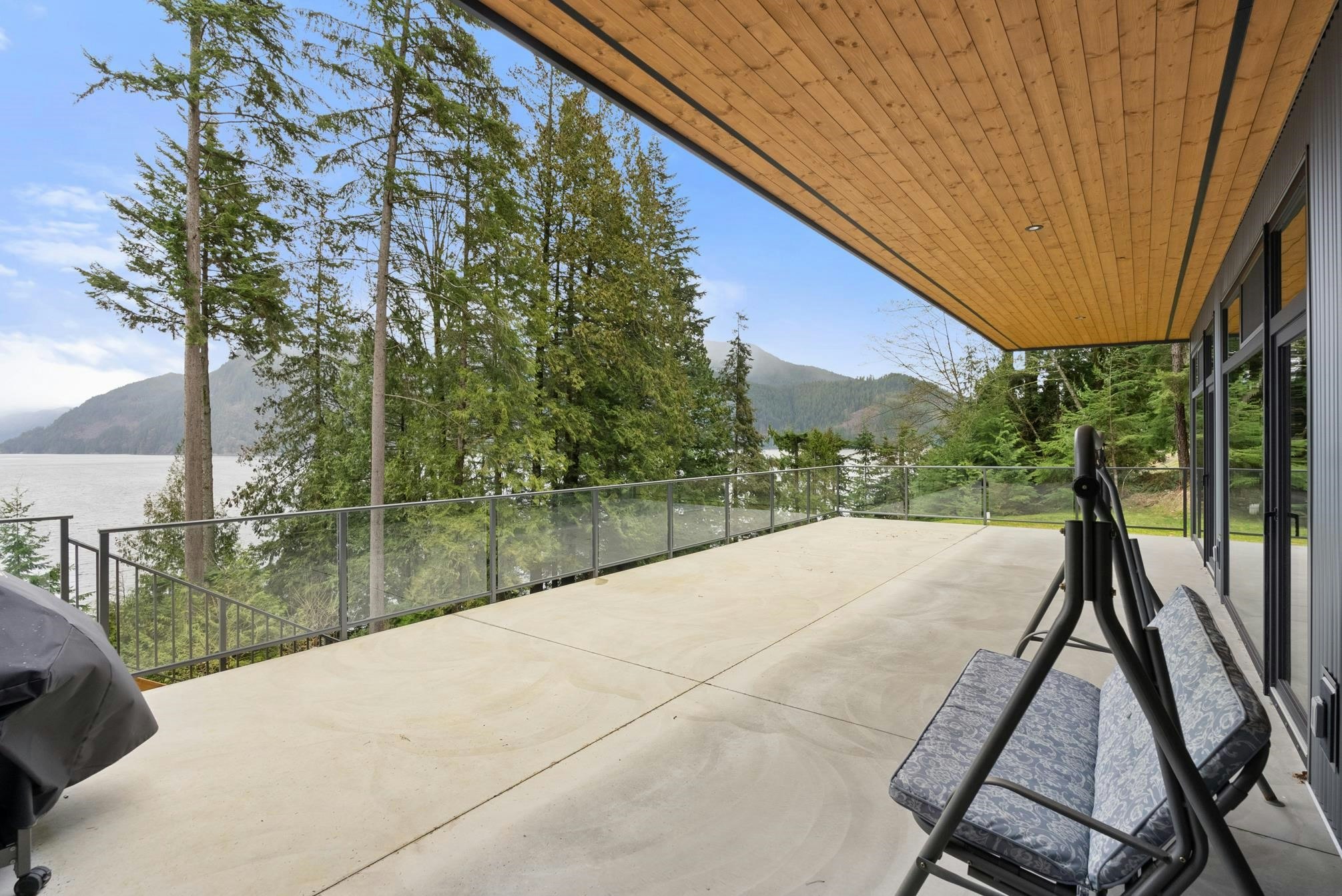 103 Witherby Road, Gibsons, BC, V0N 1V6 - 32