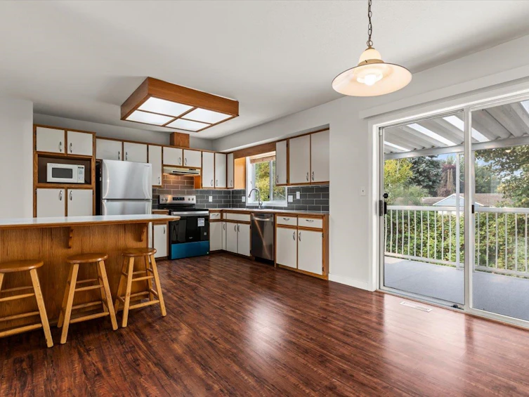 7487 Garnet Drive, Chilliwack, BC, V2R 3B1 - 12