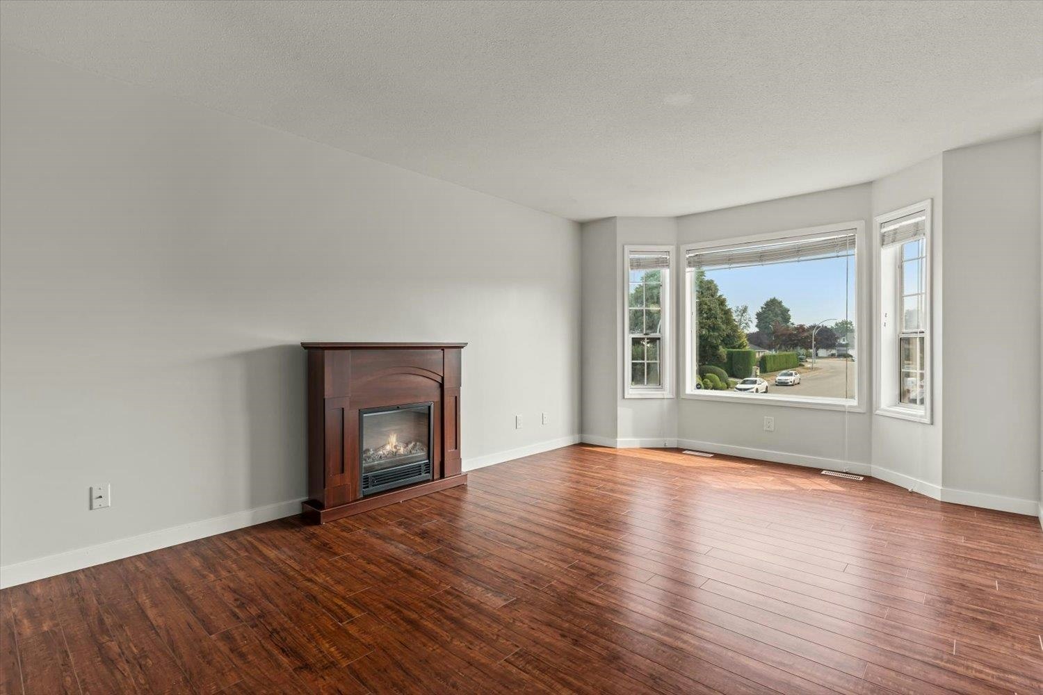 7487 Garnet Drive, Chilliwack, BC, V2R 3B1 - 6